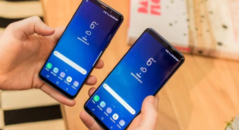 چطور نمایشگر گوشی اندرویدی ام را با دیگران به اشتراک بگذارم؟